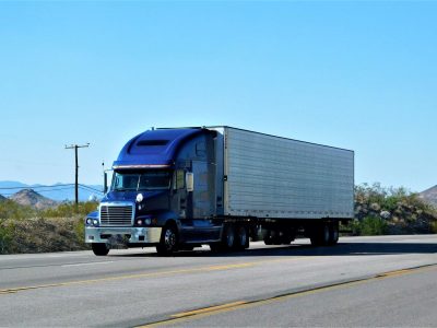 trucking-blue-big-rig-nominated-2023-11-27-04-50-39-utc.jpg